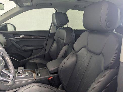 Used 2020 Audi Q5 2.0T Premium Plus w/ Premium Plus Package image 10