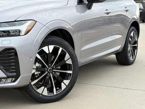 New 2026 Volvo XC60 B5 Plus w/ Protection Package Premier image 9