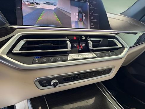 Used 2019 BMW X5 xDrive40i w/ Luxury Seating Package image 28
