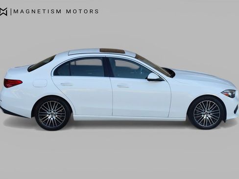 Used 2023 Mercedes-Benz C 300 Sedan image 2