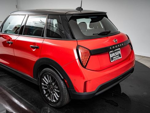 Certified 2026 MINI Cooper S FWD image 19