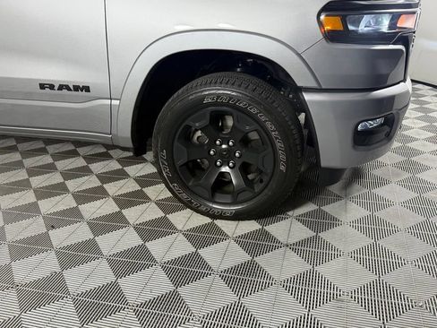 Used 2025 RAM 1500 Big Horn AWD/4WD image 13
