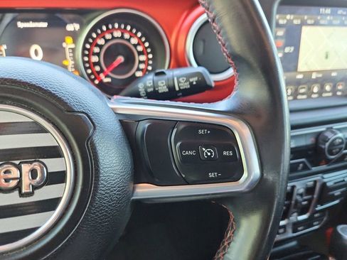 Used 2018 Jeep Wrangler Unlimited Rubicon AWD/4WD image 22