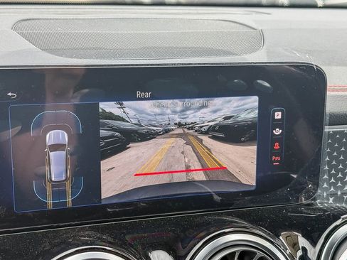 Used 2024 Mercedes-Benz EQB 350 4MATIC SUV image 26