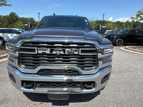 Used 2026 RAM 2500 Big Horn AWD/4WD image 3