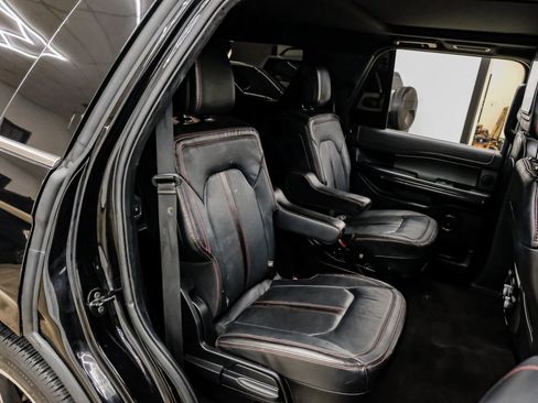 Used 2019 Ford Expedition Limited w/ Equipment Group 303A image 40