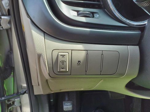 Used 2012 Kia Optima LX image 22