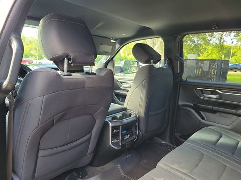 Used 2022 RAM 1500 Big Horn AWD/4WD image 15