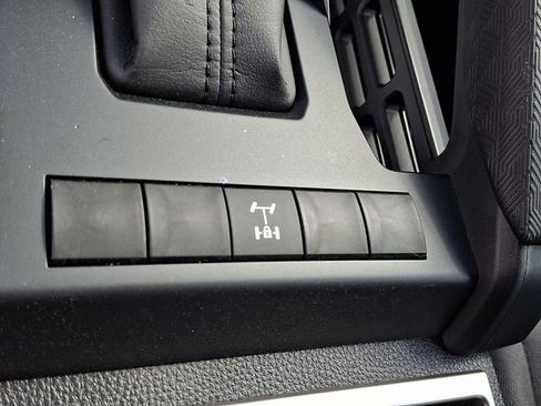 New 2026 Toyota Tacoma TRD Off-Road AWD/4WD image 19