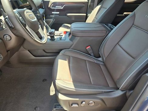 New 2026 GMC Sierra 1500 Denali AWD/4WD image 10
