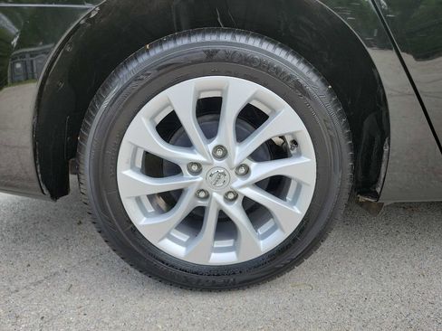 Used 2018 Nissan Sentra SV FWD image 9