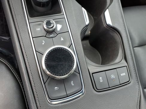 Certified 2023 Cadillac XT4 Premium Luxury w/ Cold Weather Package image 32