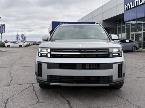 Used 2024 Hyundai Santa Fe Limited image 2