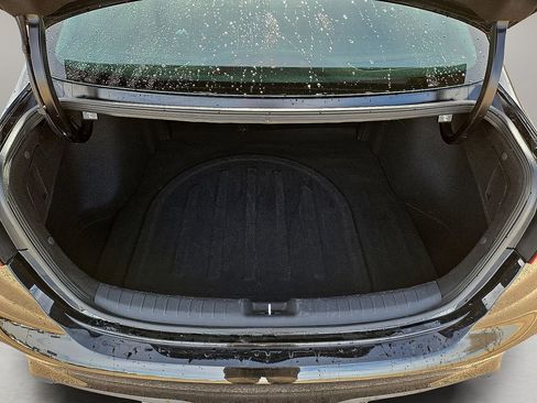 Used 2024 Kia Forte LXS image 14