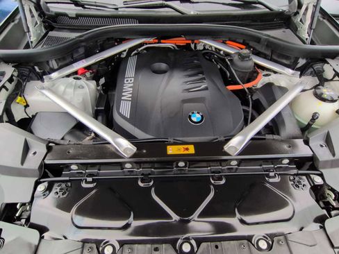 Certified 2024 BMW X5 xDrive50e w/ M Sport Package image 14