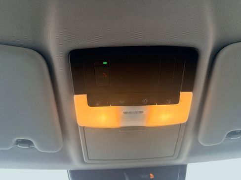 Used 2024 Mitsubishi Outlander SE image 15