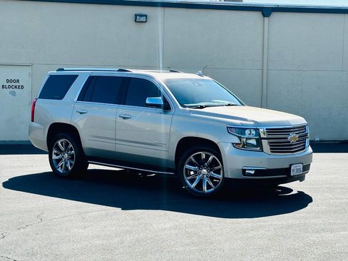 Used 2016 Chevrolet Tahoe LTZ RWD image 2