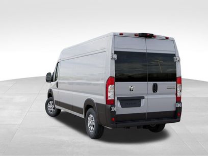 New 2026 RAM ProMaster 2500 w/ Quick Order Package 22G SLT