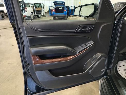 Used 2015 GMC Yukon XL SLT w/ HD Trailering Package image 22