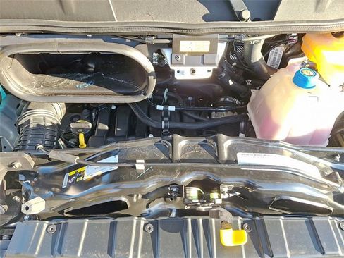 Used 2025 RAM ProMaster 2500 w/ Storage Group image 28