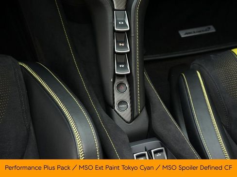 Used 2022 McLaren 720S Spider image 25