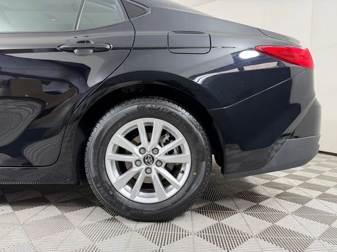 Used 2025 Toyota Camry LE image 27