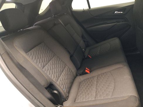 Used 2020 Chevrolet Equinox LT image 19