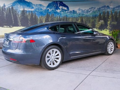 Used 2017 Tesla Model S 100D image 6