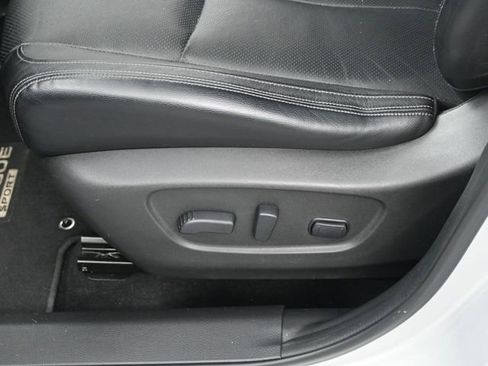 Used 2017 Nissan Rogue Sport SL image 11