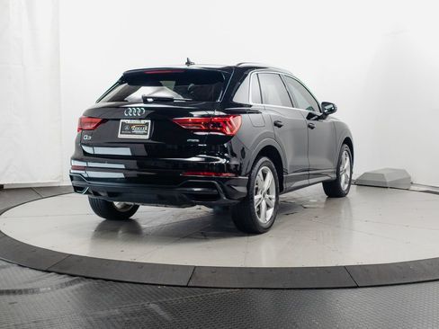 Used 2021 Audi Q3 2.0T Premium Plus w/ Premium Plus Package AWD/4WD image 27