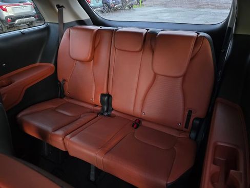 Certified 2024 Kia Carnival SX Prestige FWD image 19