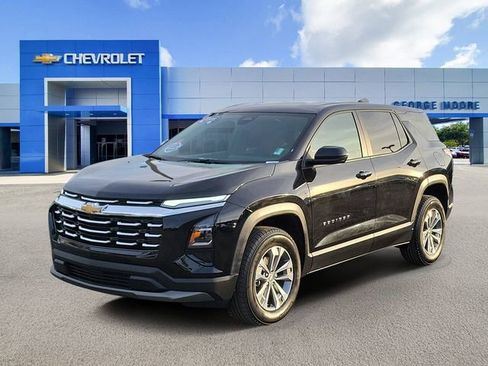 Certified 2025 Chevrolet Equinox LT image 2