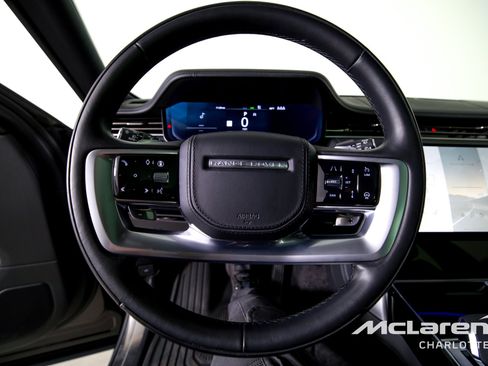Used 2024 Land Rover Range Rover SE AWD/4WD image 14