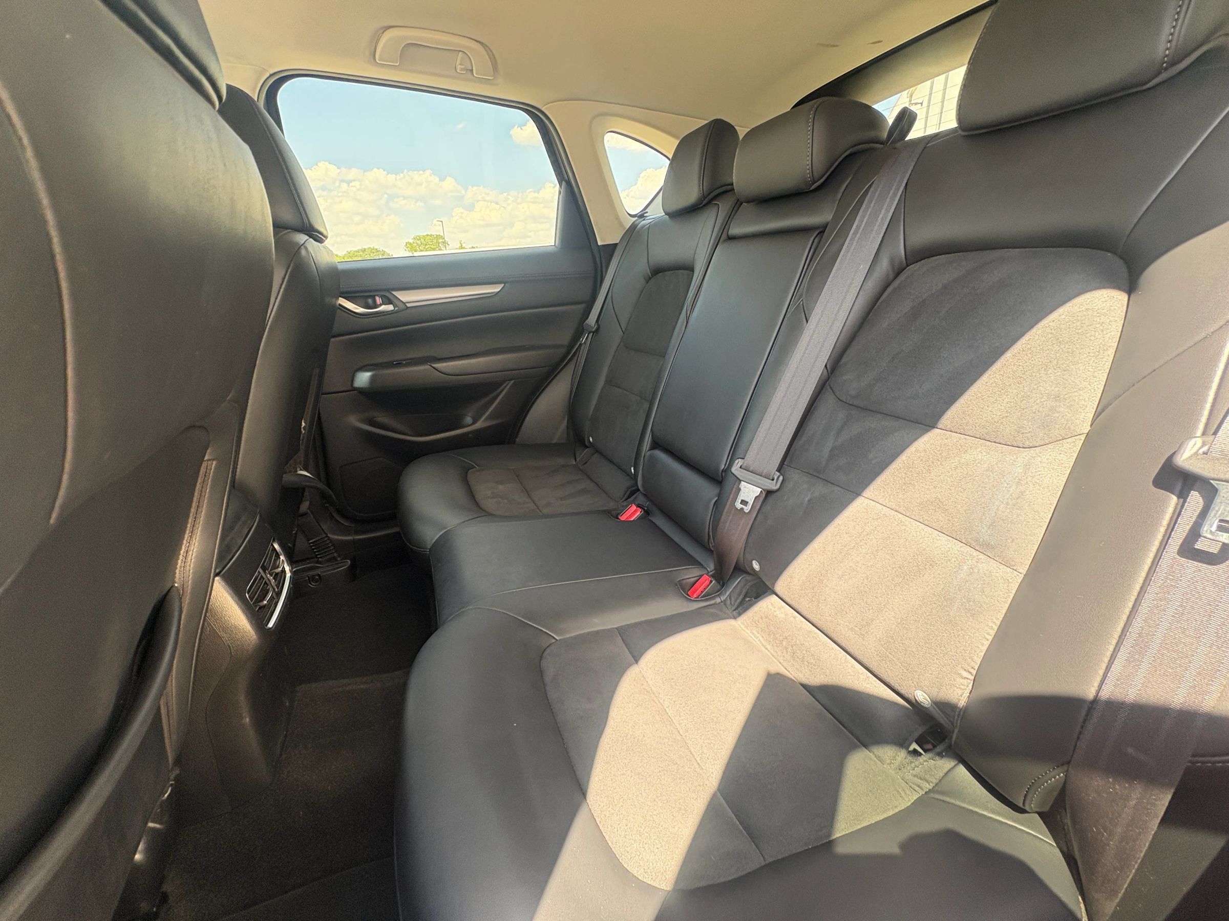 Used 2021 MAZDA CX-5 Touring FWD image 34