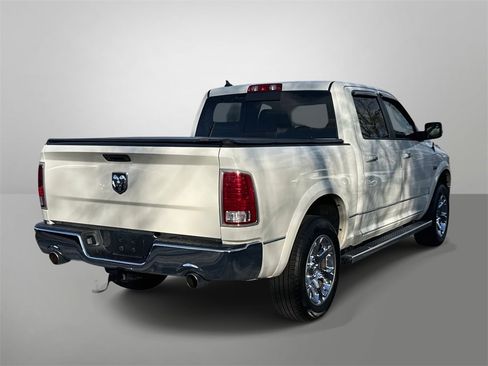 Used 2016 RAM 1500 Laramie image 22