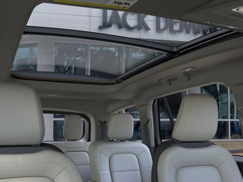 New 2026 Lincoln Aviator Reserve AWD/4WD image 22