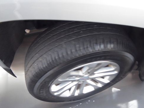 Used 2017 GMC Canyon SLT w/ Trailering Package image 25