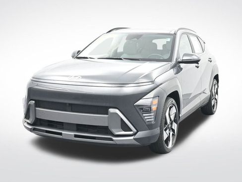 Used 2024 Hyundai Kona Limited image 2