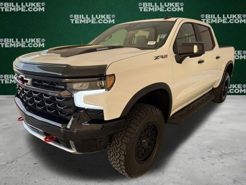 Used 2024 Chevrolet Silverado 1500 ZR2 w/ Technology Package AWD/4WD image 10