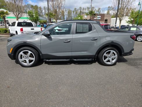 Used 2022 Hyundai Santa Cruz Limited AWD/4WD image 2