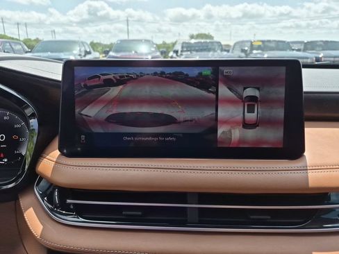Used 2022 INFINITI QX60 Sensory w/ Cargo Package AWD/4WD image 28