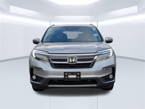 Used 2022 Honda Pilot Touring image 9