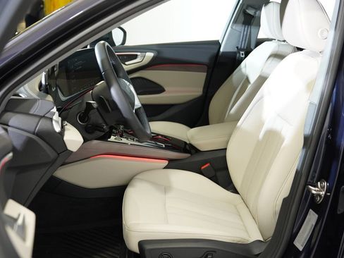 Certified 2025 Audi A5 2.0T Premium w/ Convenience Package image 8