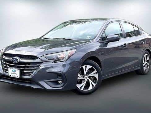 Used 2024 Subaru Legacy Premium AWD/4WD image 3