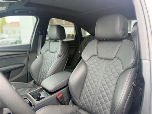 Used 2025 Audi SQ5 Premium Plus w/ Premium Plus Package AWD/4WD image 11
