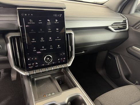 Certified 2025 GMC Acadia Elevation image 11