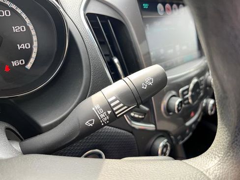 Used 2017 Chevrolet Cruze LT w/ Sun And Sound Package FWD image 16