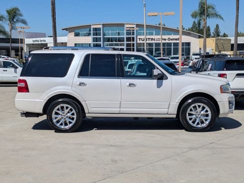 Used 2016 Ford Expedition Limited w/ Equipment Group 301A image 4