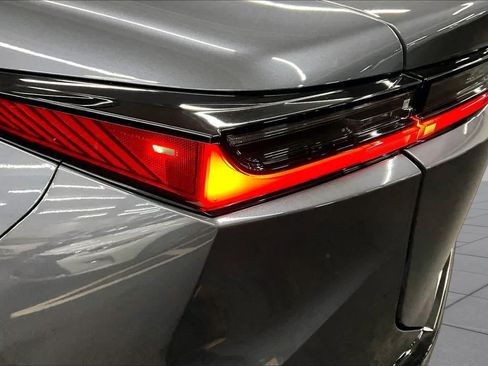 Used 2026 Lexus RZ 350e 2WD image 28