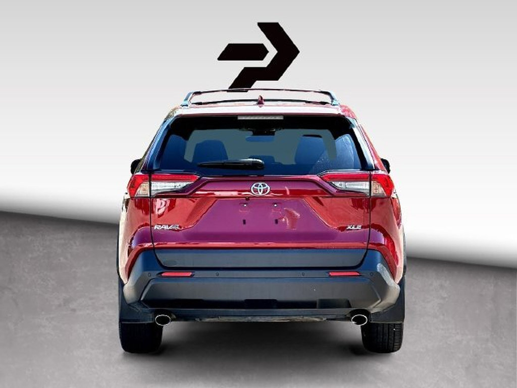 Certified 2023 Toyota RAV4 XLE Premium FWD image 7